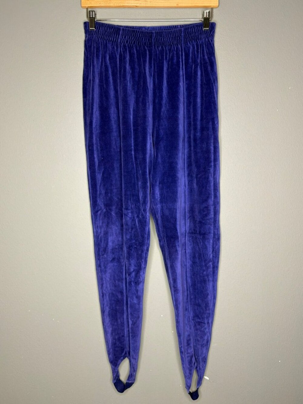 VTG Liz Sport Velour Violet Stirrup Pants Women's Small Elastic Waist Lounge Wea